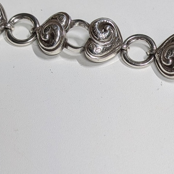 Brighton Heart Link Bracelet - Picture 4 of 5